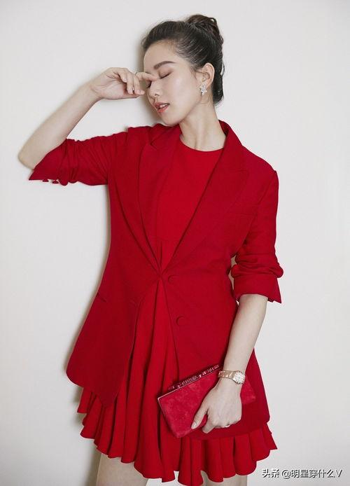 红衣服女明星图片,揭秘时尚界红衣女明星的优雅风采