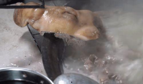 网红猪肉汤的现状如何,从街头小吃到现象级美食的崛起之路