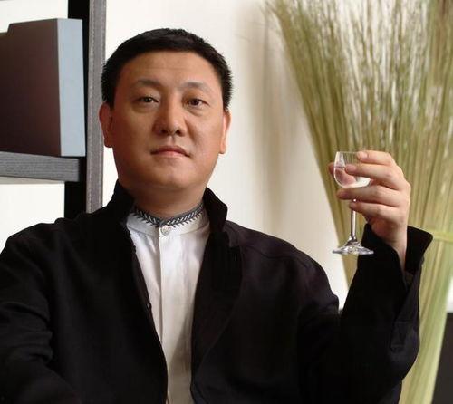 韩磊网红,从网红到现象级歌手的蜕变之路